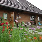 Oda ve Kahvaltı Ptaszarnia - Natura-free Parking 3*