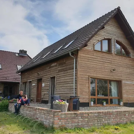Dom Goscinny Ptaszarnia - Natura-Free Parking Bed & Breakfast 2*