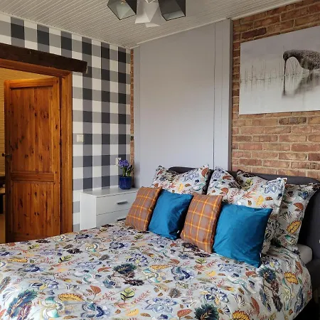 Ptaszarnia - Natura-free Parking Bed and breakfast 4*