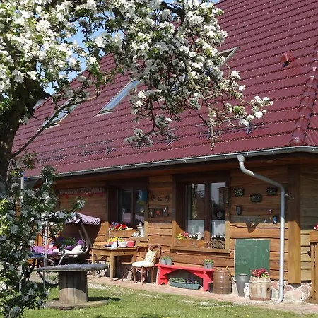 Ptaszarnia - Natura-free Parking 3*