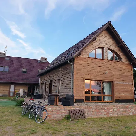 Ptaszarnia - Natura-free Parking B&B