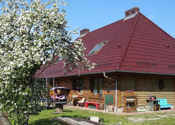 Bed and breakfast Ptaszarnia - Natura-free Parking 4*